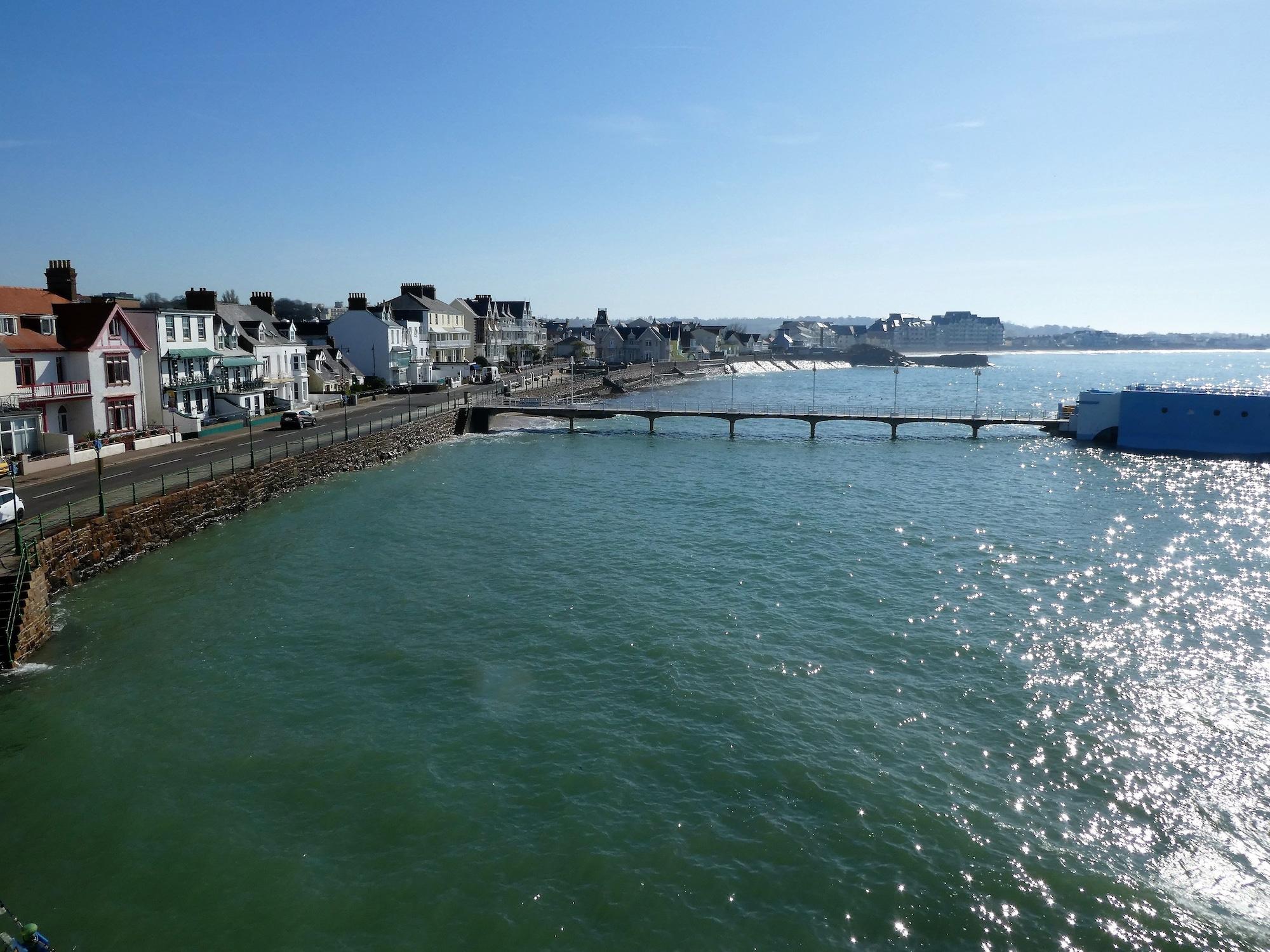Fort D'Auvergne Hotel Saint Helier Jersey エクステリア 写真