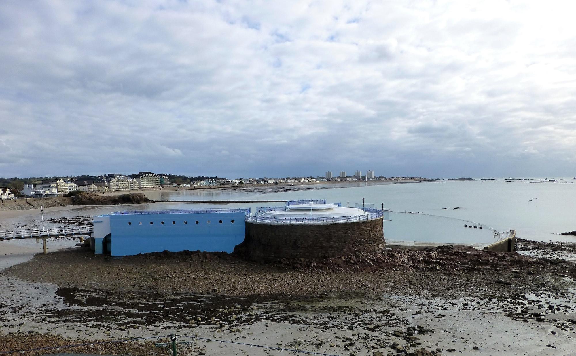 Fort D'Auvergne Hotel Saint Helier Jersey エクステリア 写真