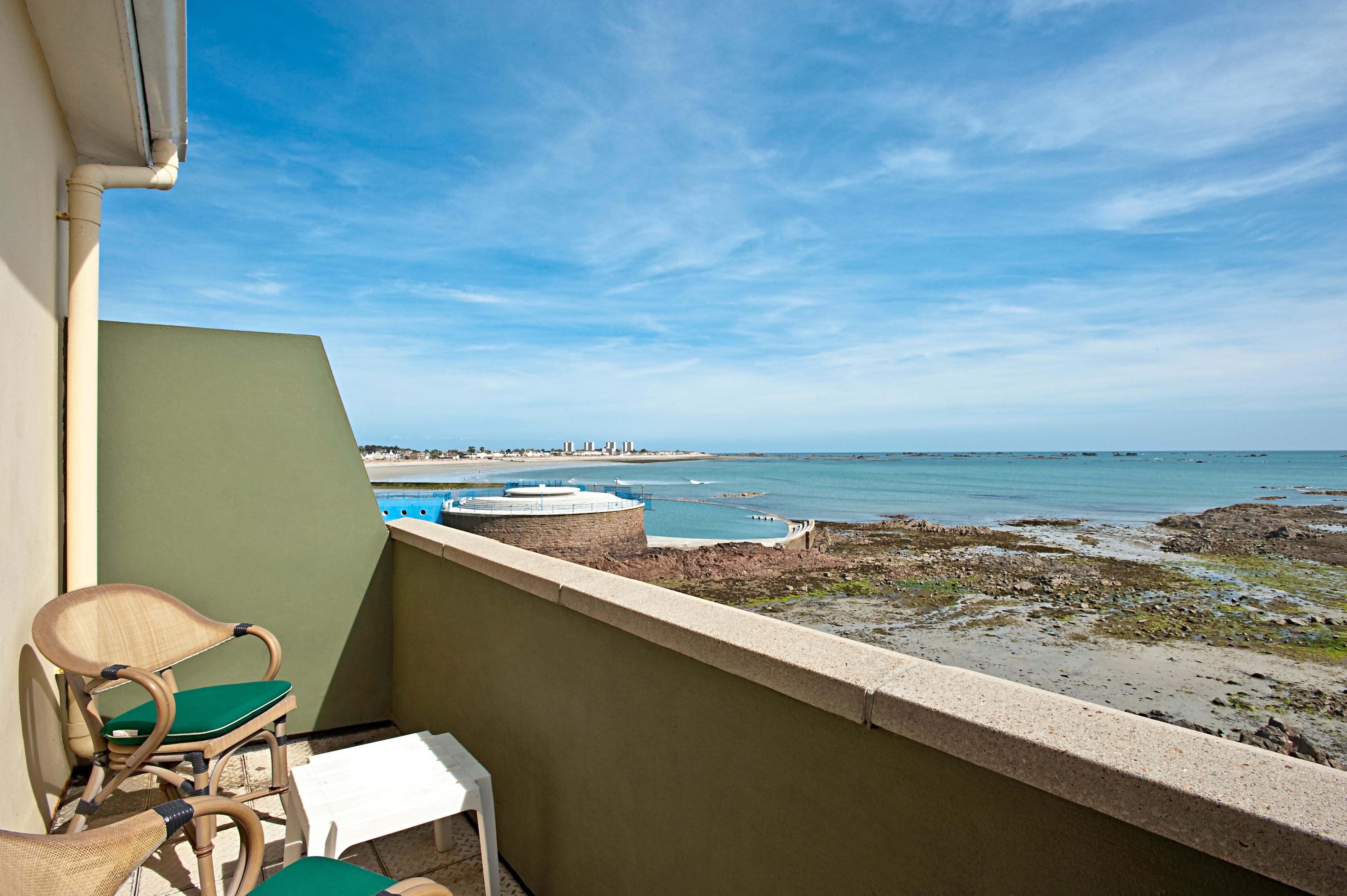 Fort D'Auvergne Hotel Saint Helier Jersey エクステリア 写真