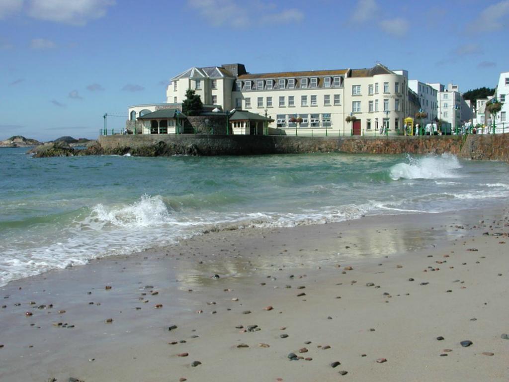 Fort D'Auvergne Hotel Saint Helier Jersey エクステリア 写真