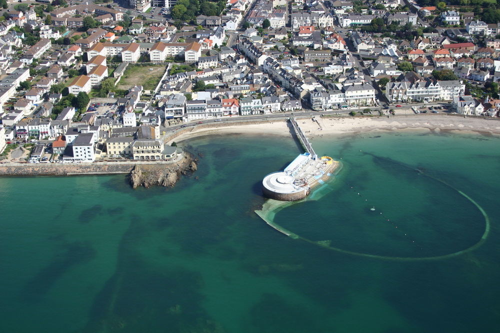 Fort D'Auvergne Hotel Saint Helier Jersey エクステリア 写真